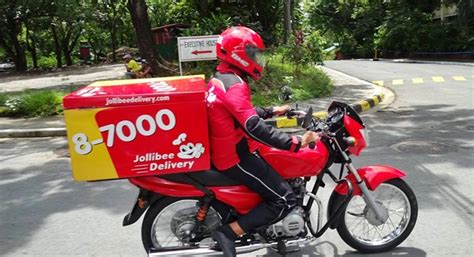 JOLLIBEE: Enjoy Your Food At Home Through Its Delivery Service