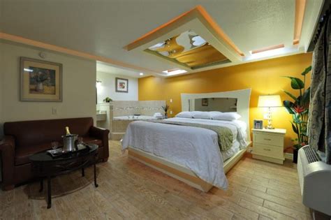 Hotels With Hot tub in Room in Dallas & Fort Worth ️ 2024 List