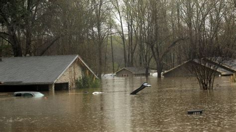 Extreme Flooding Damages Nearly 5,000 Louisiana Homes - ABC News