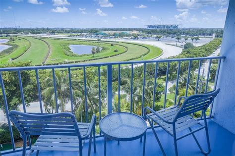 Stadium Hotel Miami Gardens, Florida, US - Reservations.com