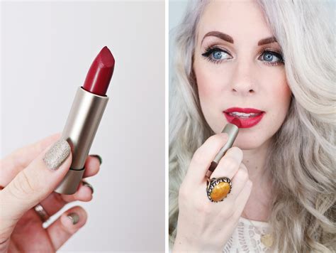 5 Natural Lipstick Brands You'll Love - A Beautiful Mess