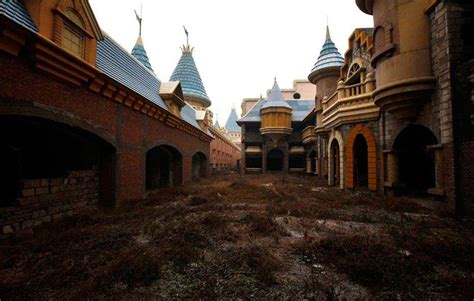 Wonderland Amusement Park - An Unfinished Theme Park in China