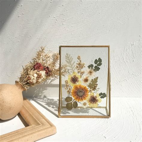 Pressed Flower Frame Pressed Flowers Art Flower Gift Botanical - Etsy