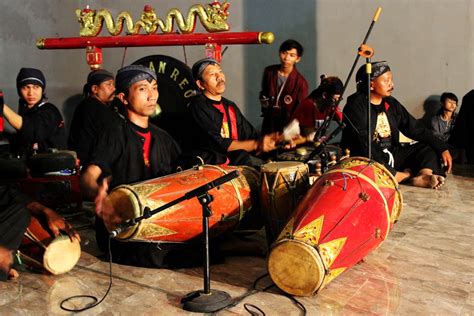 seni: Alat Musik Tradisional Jawa Timur