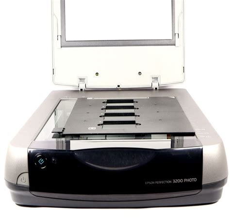 Epson Perfection 3200 / slide-negative scanner 35mm-4x5" - Catawiki