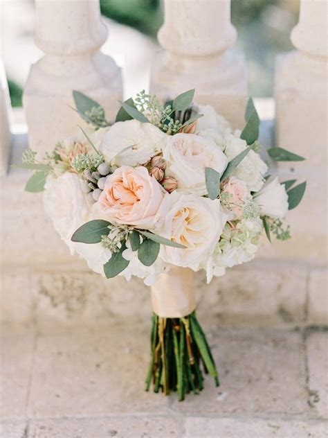 peach roses and seeded eucalyptus wedding bouquet | Colors for Wedding