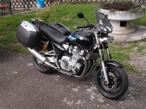 File:Yamaha XJR 1300.jpg - Wikimedia Commons