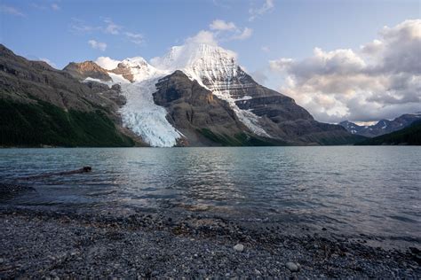 Guide to Backpacking the Berg Lake Trail — Seattle Bred