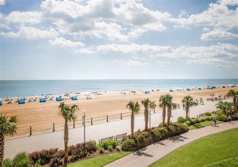 Virginia Beach Oceanfront | Find Hotels, Dining & Entertainment