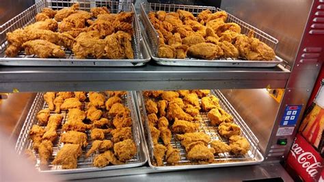 POPEYES LOUISIANA KITCHEN, London - 840 Wellington Rd, Westminster ...