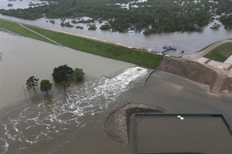 With federal aid short, Houston looks for flood prevention money