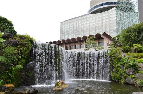 Japanese Garden at Hotel New Otani Tokyo - Japan Web Magazine