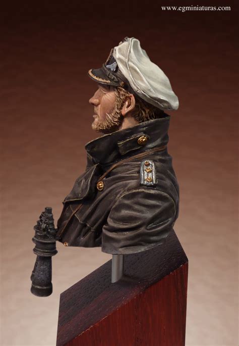 U-Boat Commander WW2 Young Miniatures bust 1/10 | planetFigure | Miniatures