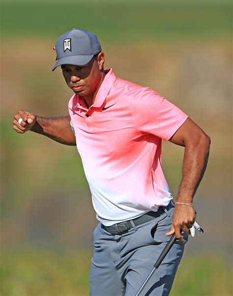 Tiger Woods 4 back with everyone around him at Honda Classic