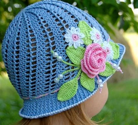 Get 7 knit Cloche hat patterns for free. See tons of photos. Multiple color and pattern options ...