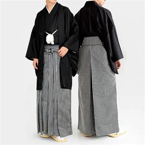 Traditional Japanese Hakama - Umanori Style & History – Japan Store