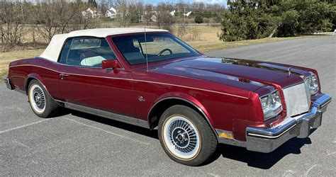 1985 Buick Riviera | Connors Motorcar Company