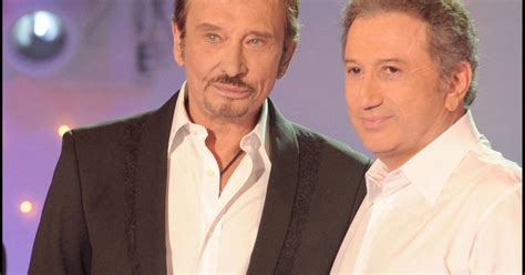 Michel Drucker et Johnny Hallyday lors de l'enregistrement de l'émission Vivement Dimanche ...