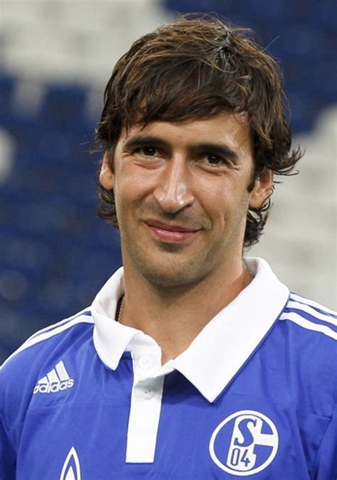 Eine Legende geht.. Raul Gonzales Blanco verläßt den FC Schalke 04 zum ...