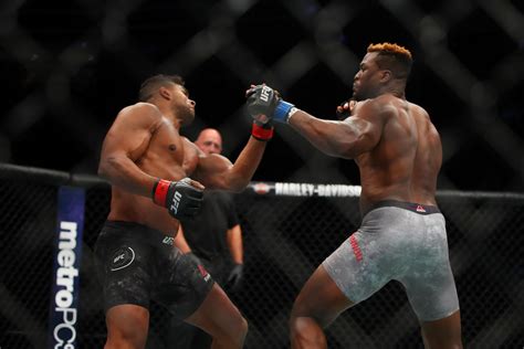 Francis Ngannou obliterates Alistair Overeem with devastating one-punch ...