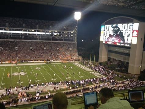 Up late at Davis Wade Stadium for Mississippi State-Tennessee ...