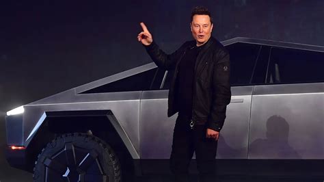 Elon Musk's vision for Tesla makes the stock a 'big buy': David ...