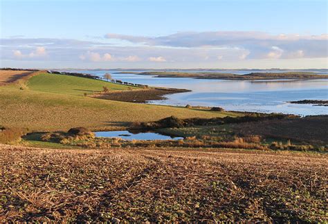 Strangford Lough © Anne Burgess cc-by-sa/2.0 :: Geograph Britain and Ireland