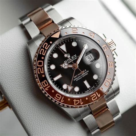 Understated and sleek, elegant yet dynamic. The Rolex GMT- Master II. 🤍 ...