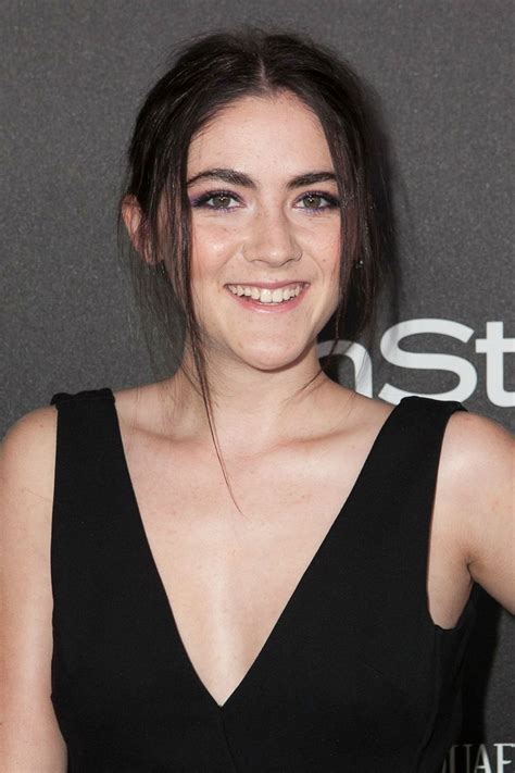 Isabelle Fuhrman/clove | Celebrities, Celebrity beauty, Beautiful actresses