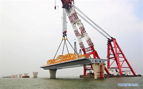 In pics: construction site of Hong Kong-Zhuhai-Macao Bridge - Xinhua ...