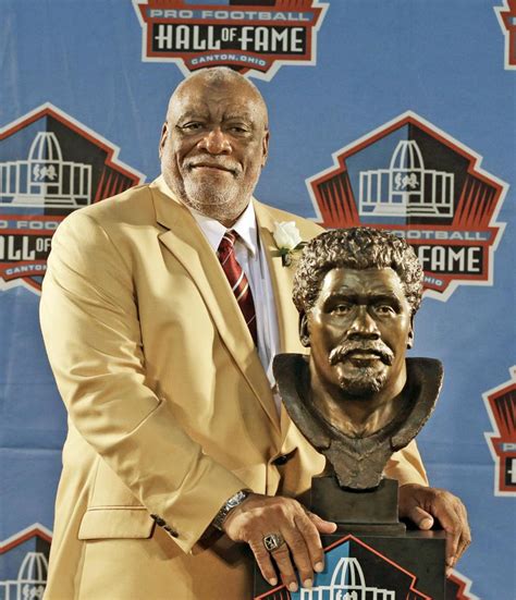 Football Hall of Famer Claude Humphrey dies as age 77