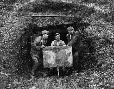 SH Archive - Single photo: Coal mining in a three piece suit. 1930-1950 ...