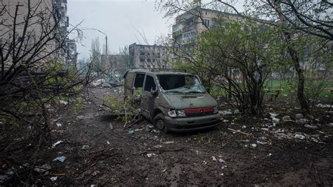 Ukrainian troop positions spark counteroffensive speculation