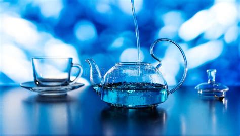 Boiling Water is Pouring in a Teapot Stock Image - Image of drink, domestic: 171367347