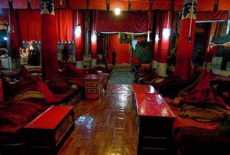 Prayer Hall Inside The Potala Palace, Lhasa, Tibet (With images) | Tibet, Palace, Beautiful