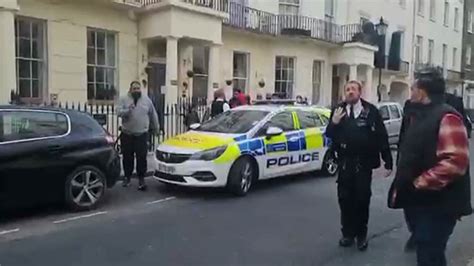 Nawaz Sharif's office in London attacked; police arrest four persons - Pakistan - Dunya News