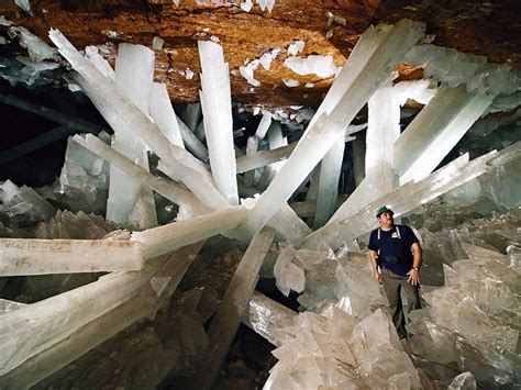 Cave of the Crystals Facts & Information - Crystal Cave Mexico Guide