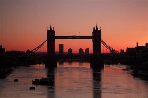 Sunrise At Tower Bridge, London Photograph by David Henderson - Fine Art America