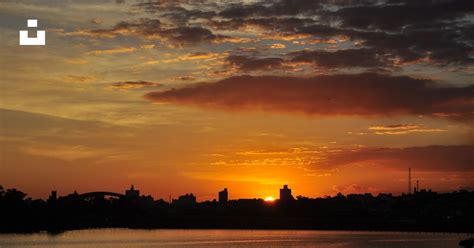 A sunset over a city photo – Free São josé do rio preto Image on Unsplash