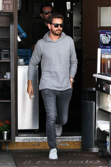 scott disick 2015 style - Google Search | Scott disick style, Hoodie outfit men, Scott disick