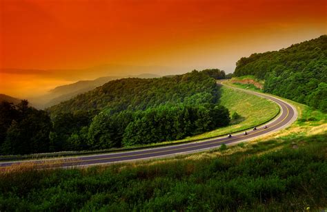 4 best scenic mountain road trips - Wild, Wonderful West Virginia