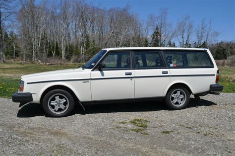 1982 Volvo 240 Turbo Wagon - Classic Volvo 240 1982 for sale