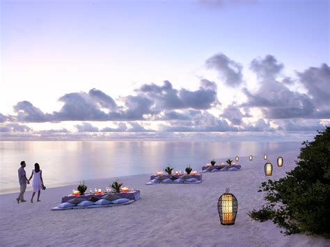 Visit Maldives - Resorts > Dusit Thani Maldives