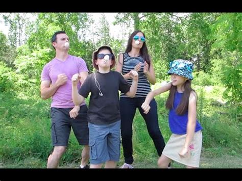 EGG RACE CHALLENGE with Eh Bee Family - YouTube