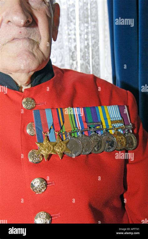 Chelsea pensioner in full dress uniform showing medals Stock Photo - Alamy