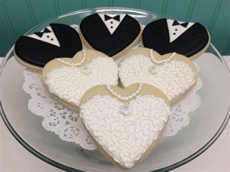 Heart Bride & Groom Cookies - Sweet Themes Bakery