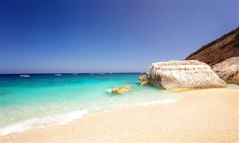 The Best Beaches of East Sardinia - 🏖️Sardinian Beaches