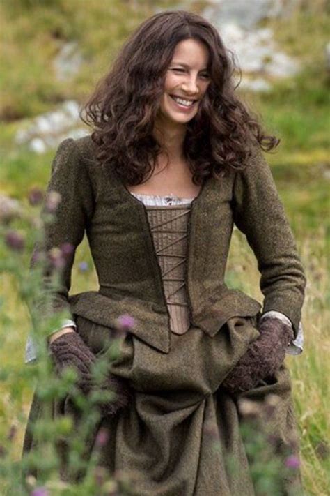 Pin by Clare Hoover on Outlander Series Fan | Outlander costumes, Outlander claire, Outlander style