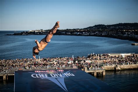 Cliff Diving World Series Stops in Mostar, Bosnia and Herzegovina on ...