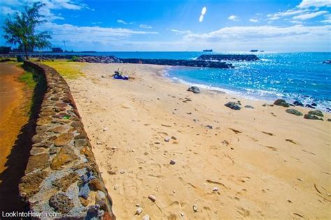 Sand Island State Recreation Area - Beaches On Oahu Honolulu, Hawaii